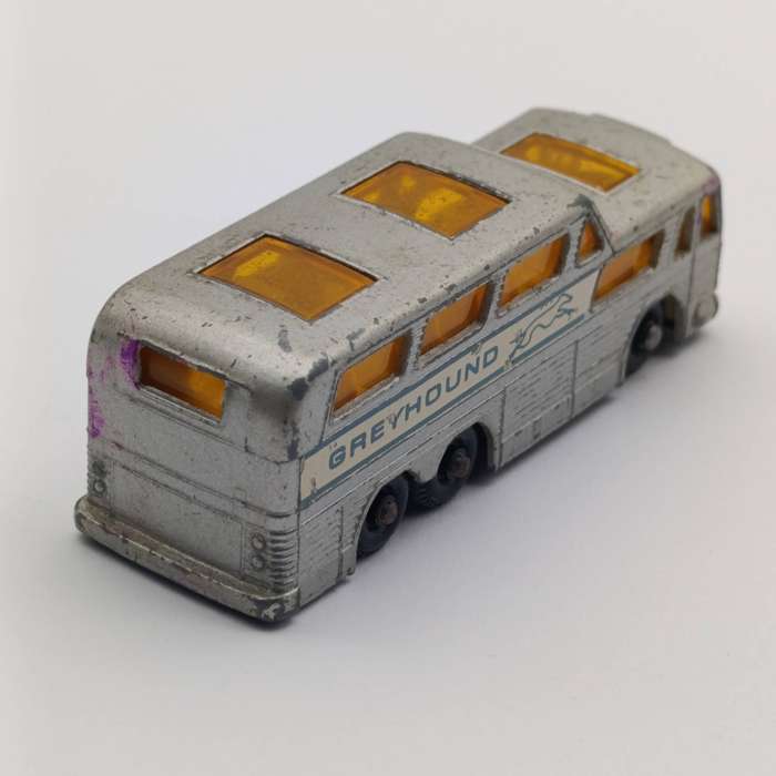 Lesney Matchbox #66 Greyhound bus die-cast toy car