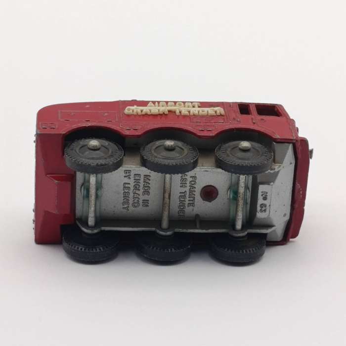 Matchbox #63 Foamite crash Tender Airport die-cast toy car