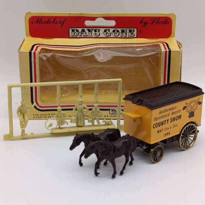 Lledo County Show 1985 horse-drawn cart die-cast model in box