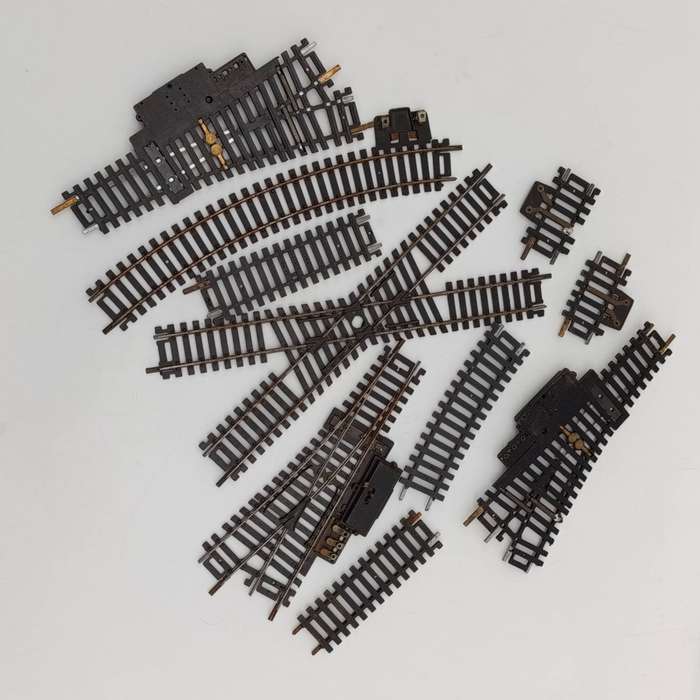 Lot of 10 Lima HO scale assorted railway tracks