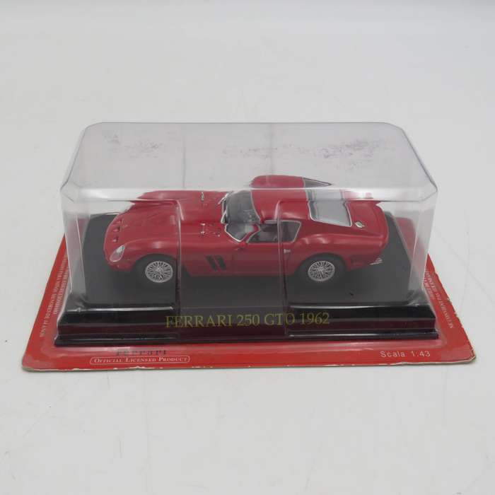 1962 Ferrari 250 GTO die-cast model car - Scale 1/43