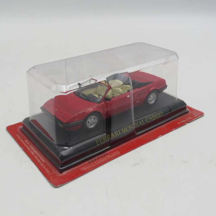 1985 Ferrari Mondial Cabrio die-cast model car - scale 1/43