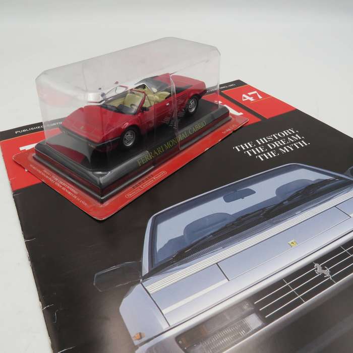 1985 Ferrari Mondial Cabrio die-cast model car - scale 1/43