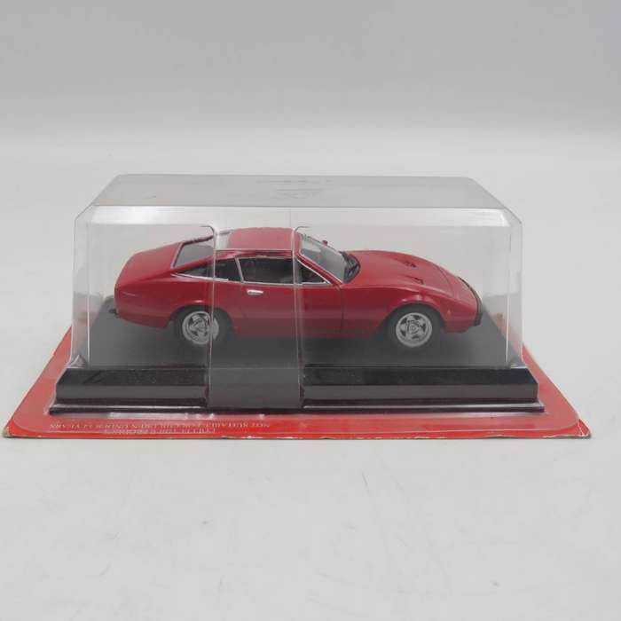1971 Ferrari 365 GTC/4 die-cast model car - scale 1/43