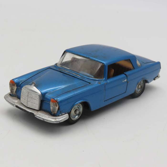 MebeToys A-19 Mercedes-Benz 250 SE die-cast toy car - scale 1/43