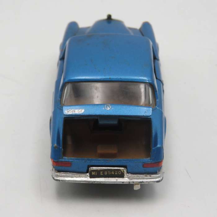 MebeToys A-19 Mercedes-Benz 250 SE die-cast toy car - scale 1/43