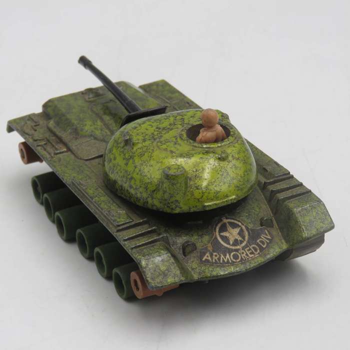 Matchbox SuperKings K-102 M48 A2 combat tank - track missing