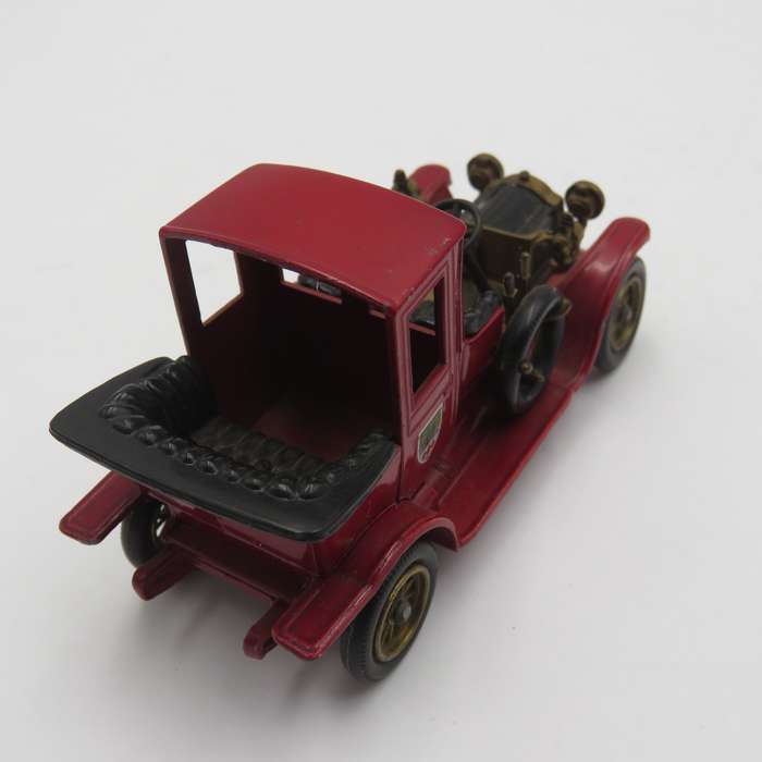 Matchbox #11 Models of Yesteryear Packard Landaulet die-cast model