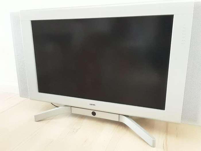 Loewe TV - Model L26 LCD