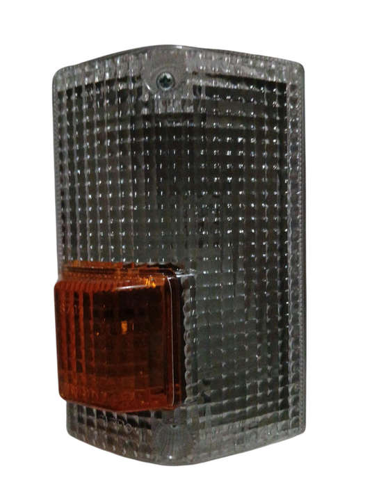 Mitsubishi L300 1980-87 RHS Corner Lamp