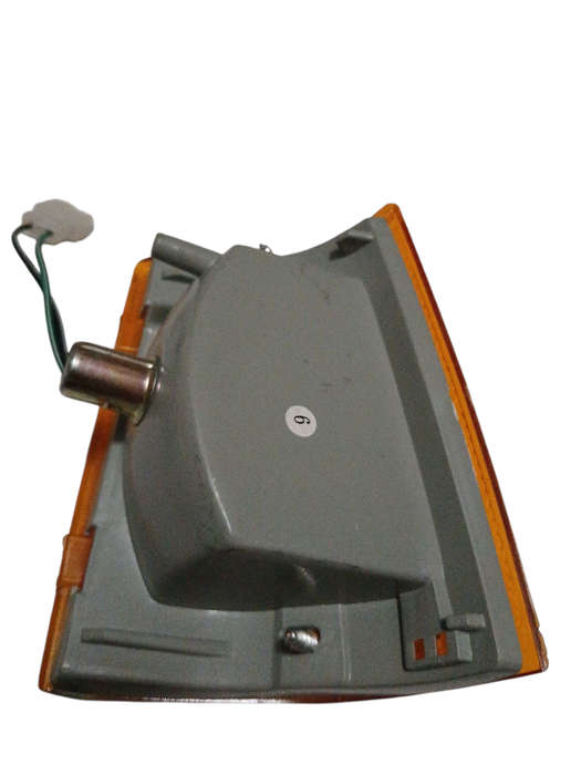 Mazda B1600 LHS Orange Corner lamp