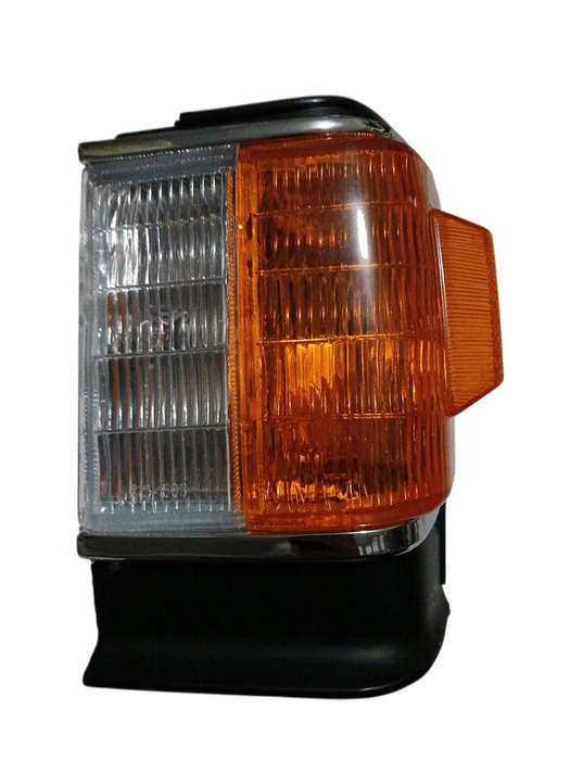Toyota Corolla RX60/ 62/ 70/ 72 LHS Corner Lamp