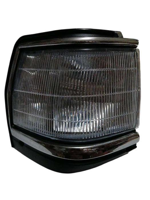 Toyota Cressida 1989-92 RHS Corner Lamp