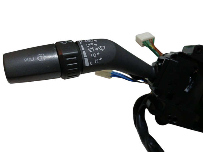 Isuzu D-Max 2.4L Signal Switch Combo