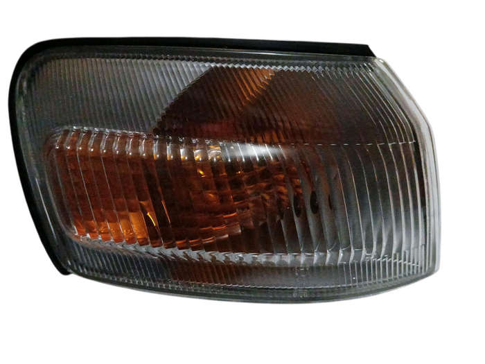 Toyota Corolla AE110 RHS Corner Lamp