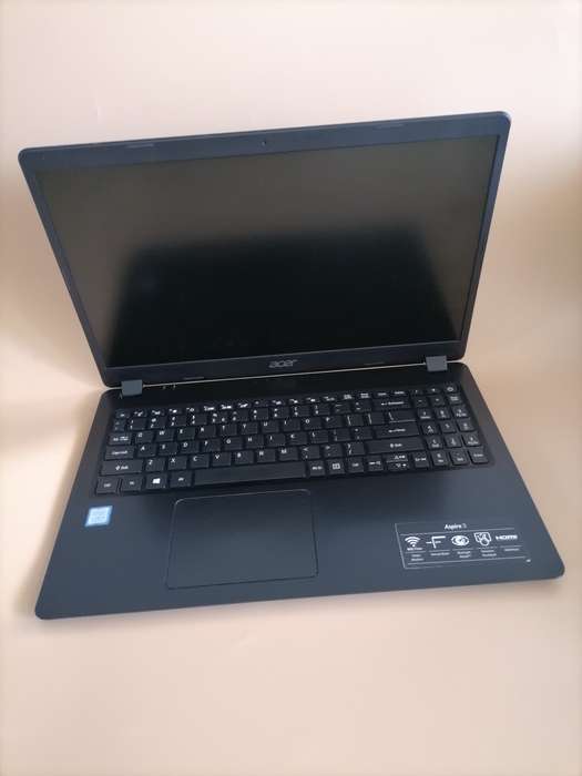 Acer Aspire 3 N19C1 (Intel Core i5, 1TB HDD, 8GB RAM) 15.6 Inch Laptop