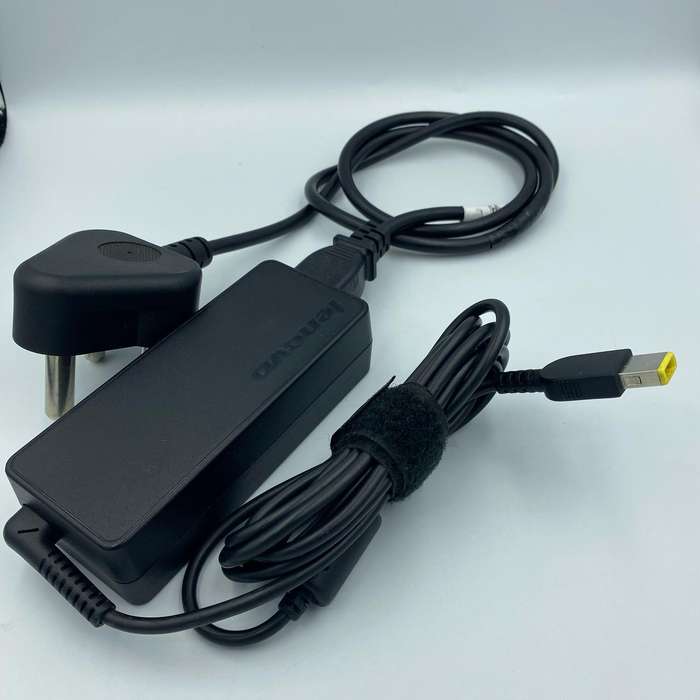 Lenovo ThinkCentre M710q Tiny PC (Intel i3 6th, 8GB & 128GB SSD)