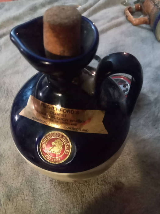 Rutherford's scotch whisky decanter