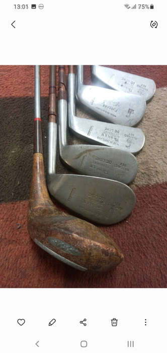 Classic vintage 6 club golf set 1900's