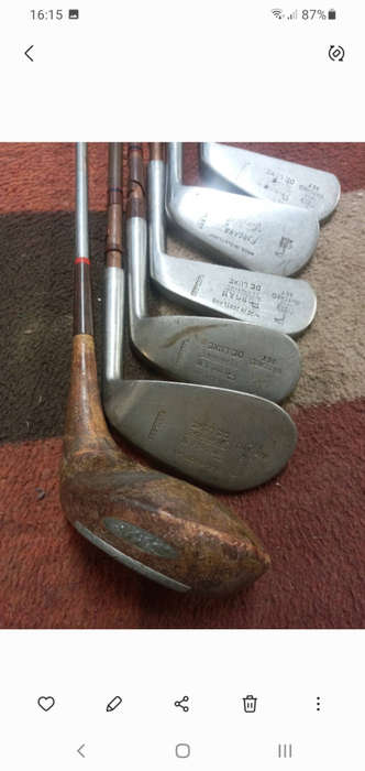 Classic vintage 6 club golf set 1900's