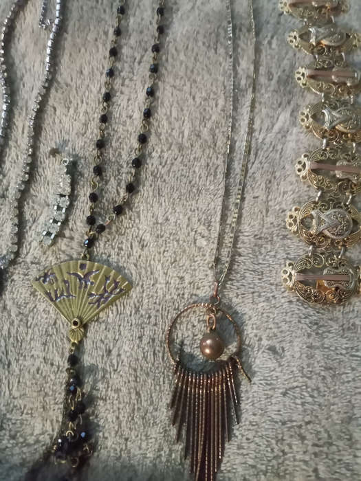 Genuine vintage jewellery