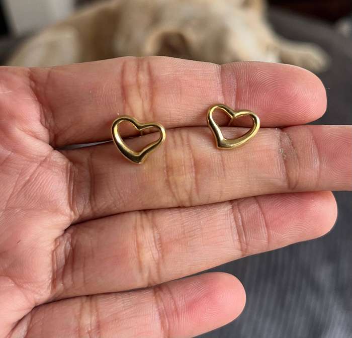 9ct gold open heart studs
