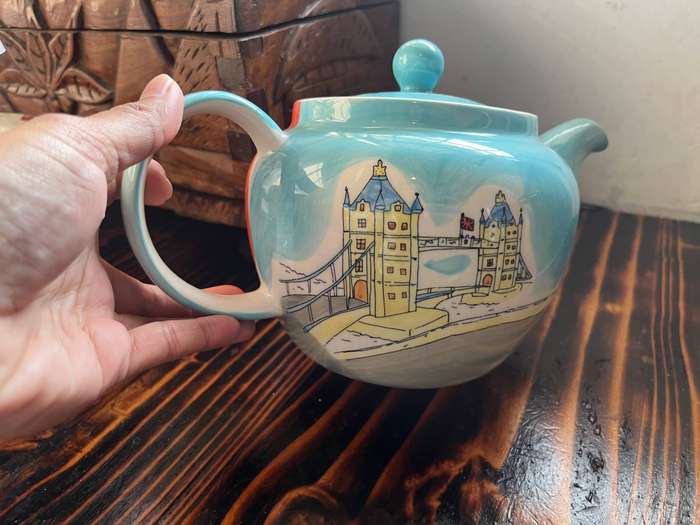 Vintage Whittard Of Chelsea british bears TeapoT