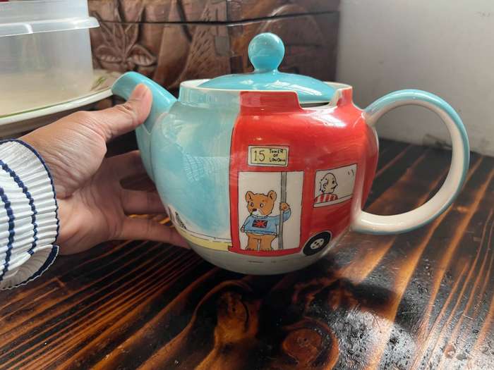 Vintage Whittard Of Chelsea british bears TeapoT