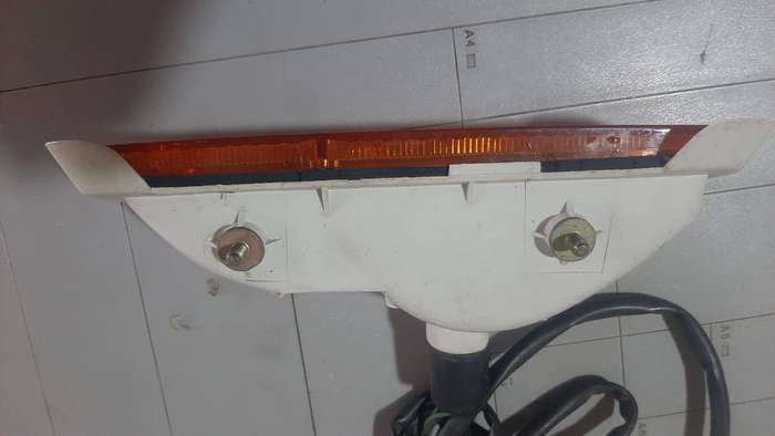 ISUZU KBD CHEVY LUV 19721980  TURN SIGNAL LAMP FRONT BIG BUMPER