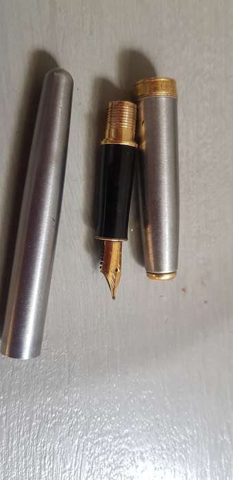 Parker Sonnet 18kt gold nib