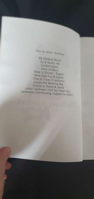 The Savvy Traveller's A to Z (Your guide to smart travel)Arthur Goldman