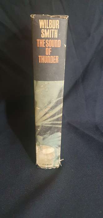 The Sound of Thunder - Wilbur Smith