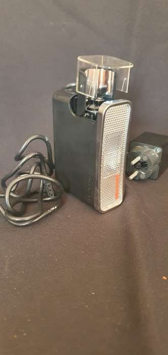 ZEISS IKOTRON C1 SLR vintage film camera flash boxed Ikon cable manual