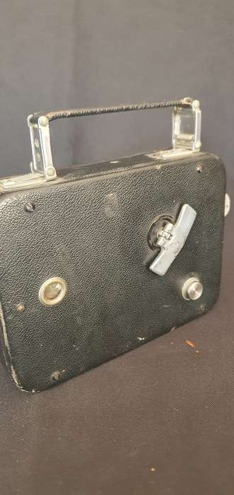 Cine Kodak 8 - 16mm movie camera