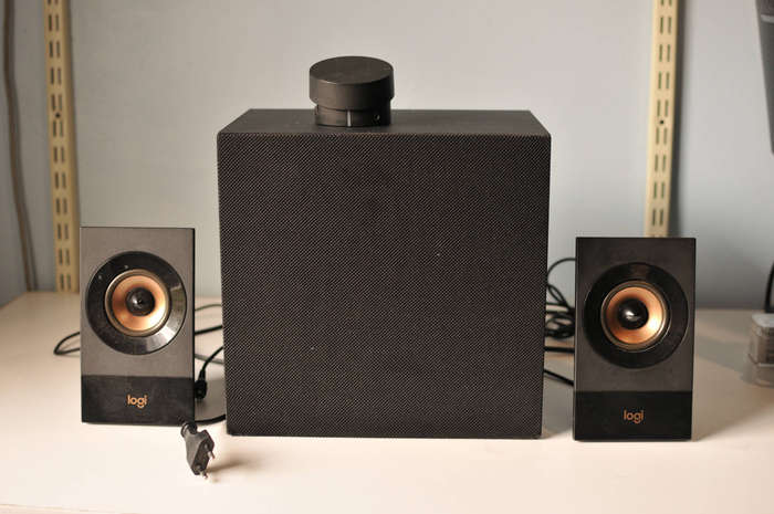 Logitech z533 2.1 Computer Speakers
