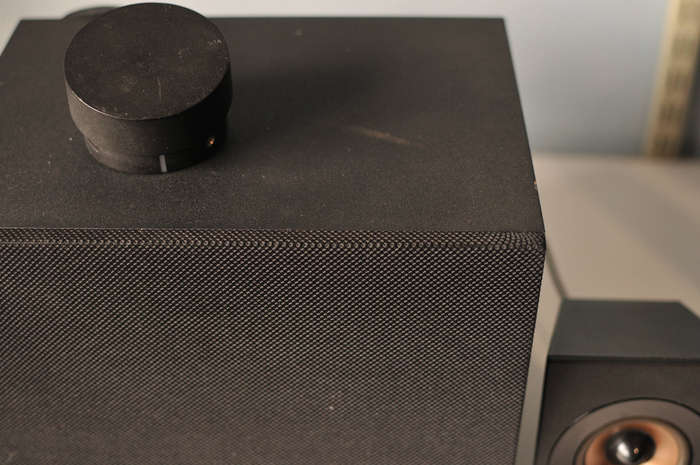 Logitech z533 2.1 Computer Speakers