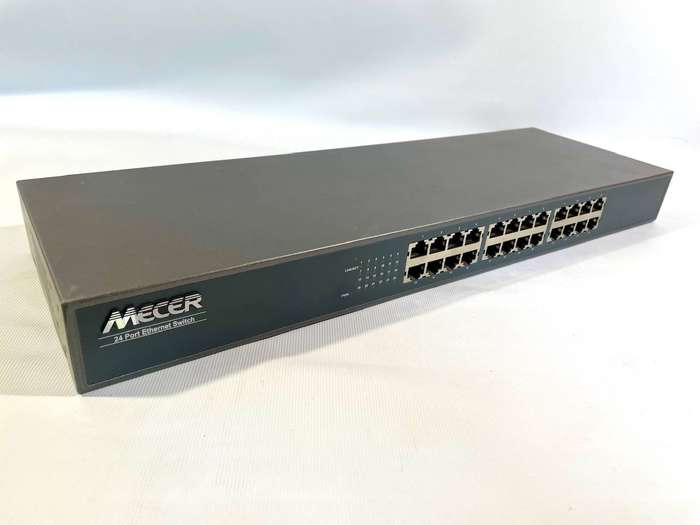 Mecer 24-Port Ethernet Switch (Model ES3124CD)  Used, Tested, 23/24 Ports works correctly.