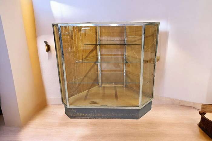 Hexagonal Corner Cabinet