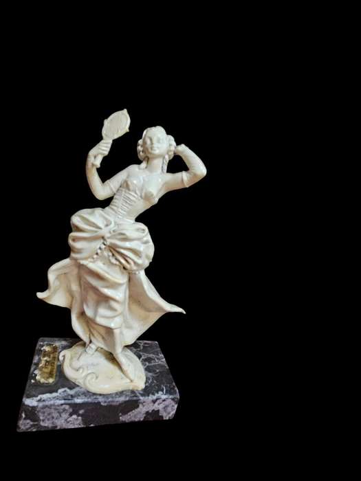 Exquisite Victorian Lady Figurine, gracefully poised on a genuine Carrara marble base made in Italy