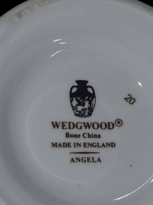 Vintage Wedgwood Angela Posy Vase