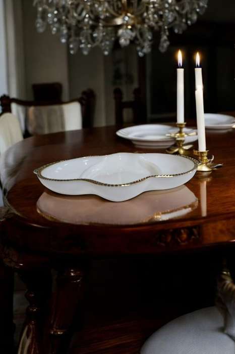 Vintage FIRE KING Anchor Hocking Milk Glass