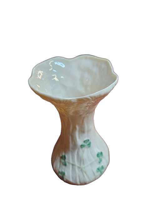 Belleek Classic Daisy Spill Vase