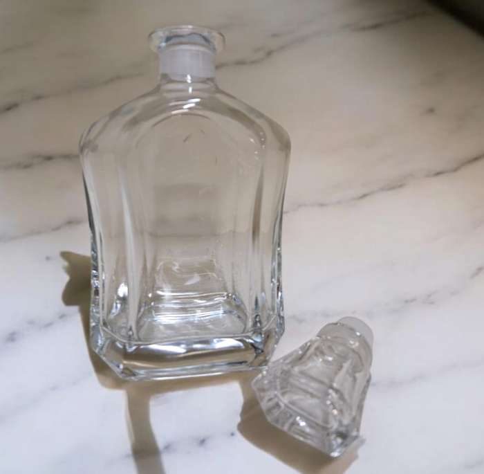 Stunning Vintage hexagonal curved glass whiskey decanter