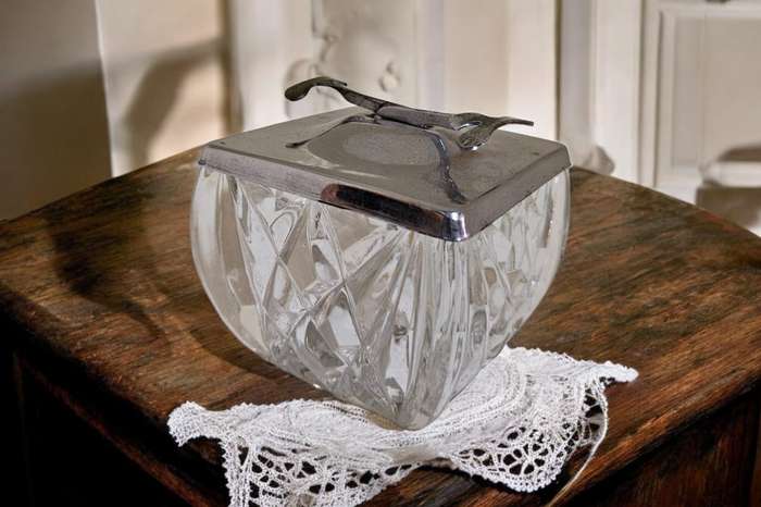 Silverplated/Glass sugar bowl