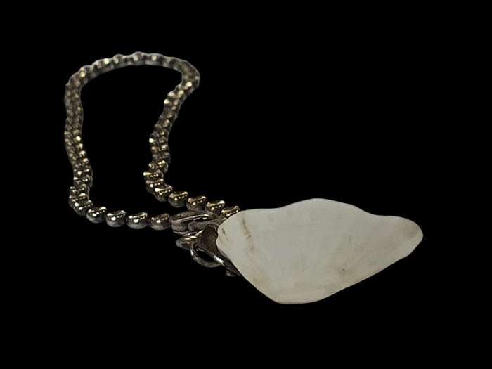 Sterling Silver Bracelet with a shell