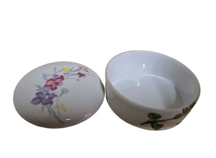 De Paris Floral Porcelain Ring/Trinket Box
