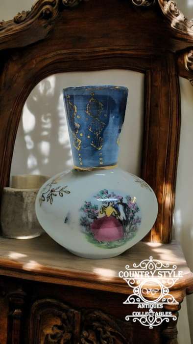 Ligmouse Style Miniature Bud Vase