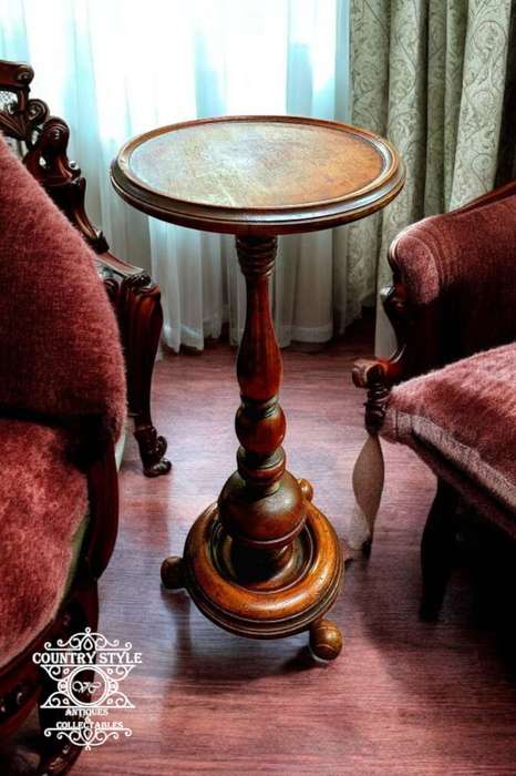 Victorian Mahogany Wine Table/Plant Stand