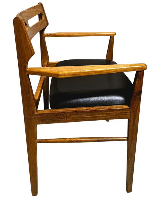 Greaves & Thomas Eight Seater Dining Room set