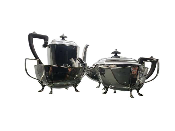 EPNS APEX MADE IN ENGLAND tea & coffee set